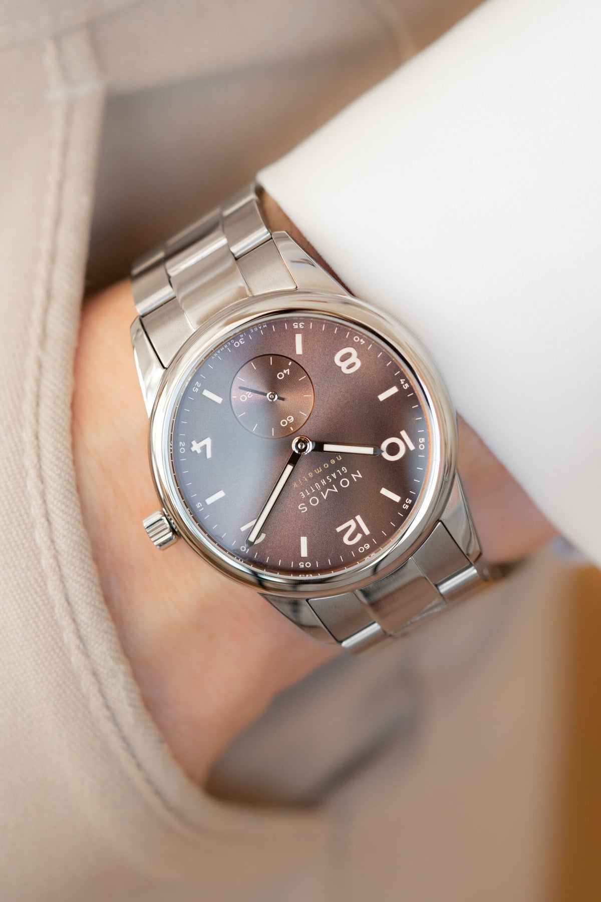 Hands-on + Video: NOMOS Club Sport neomatik 39mm 
