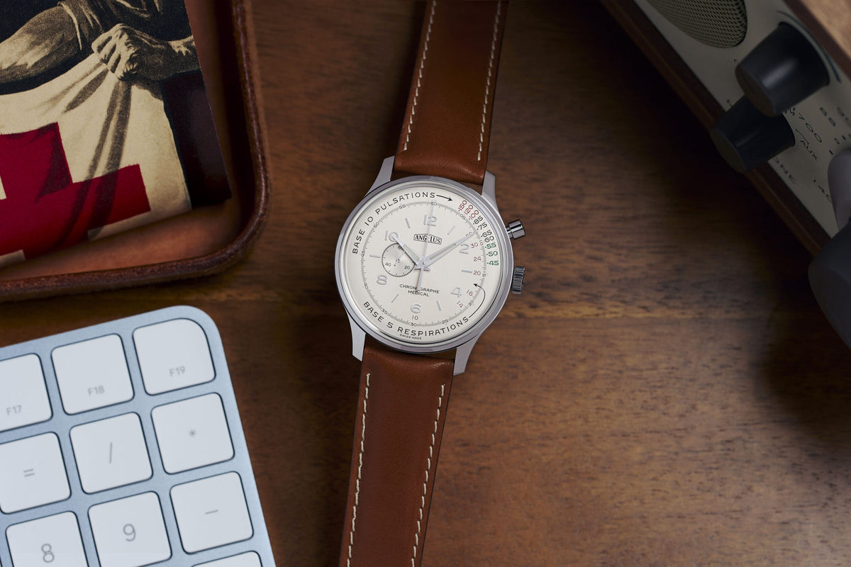 Angelus x Massena LAB Chronographe Médical 