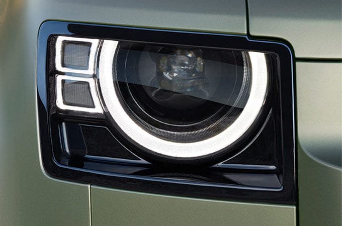Cars & Watches for Ladies testar nya Land Rover Defender