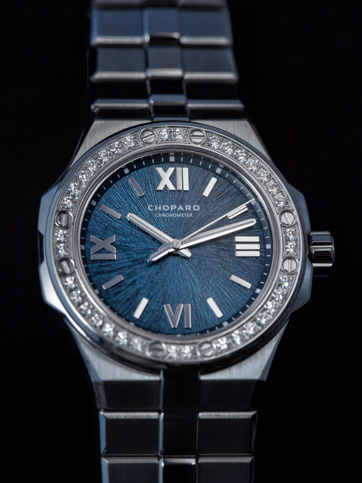 Hands-on: Chopard Alpine Eagle 33mm