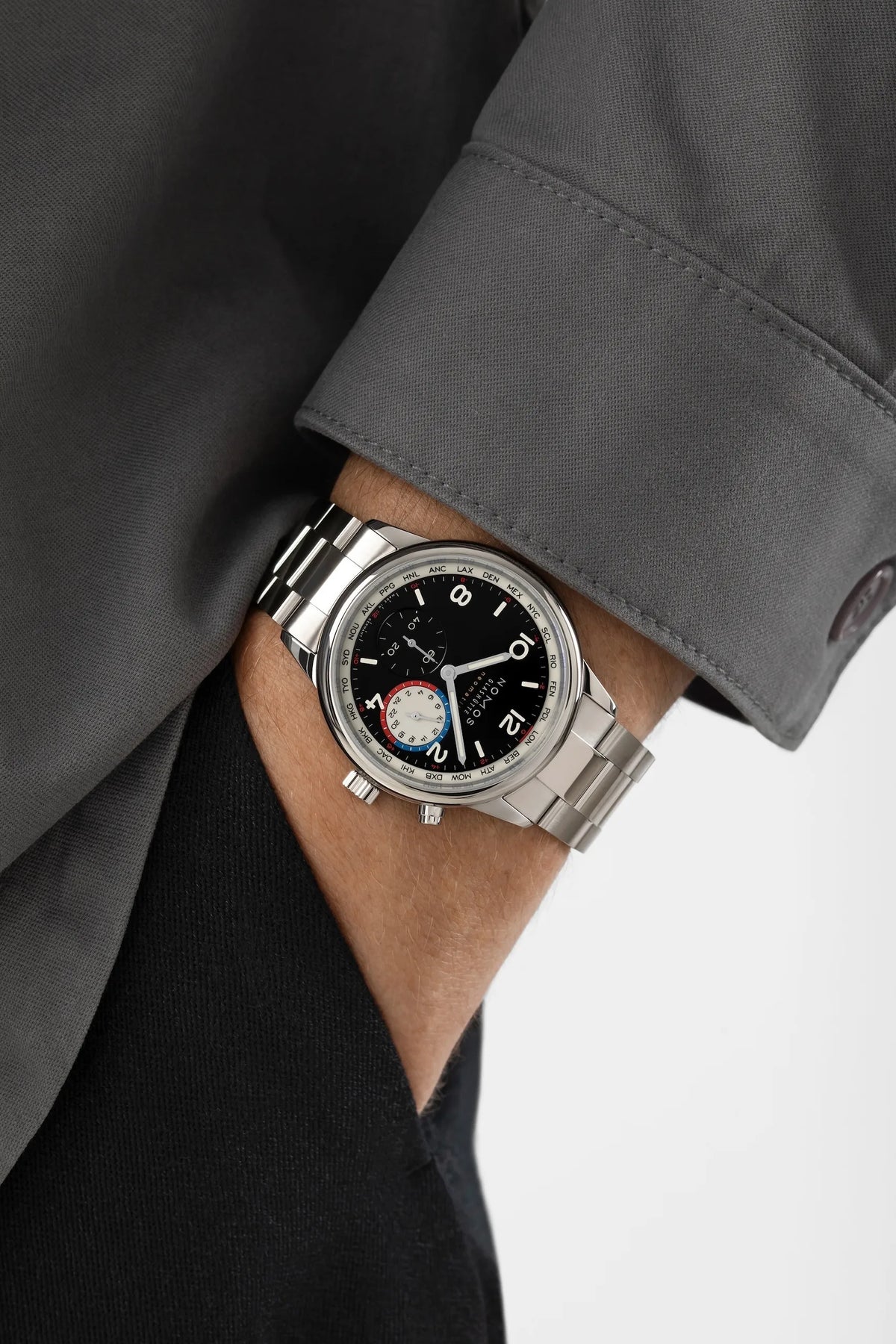 Tidslinjen: Nyheter från Nomos & Konstantin Chaykin