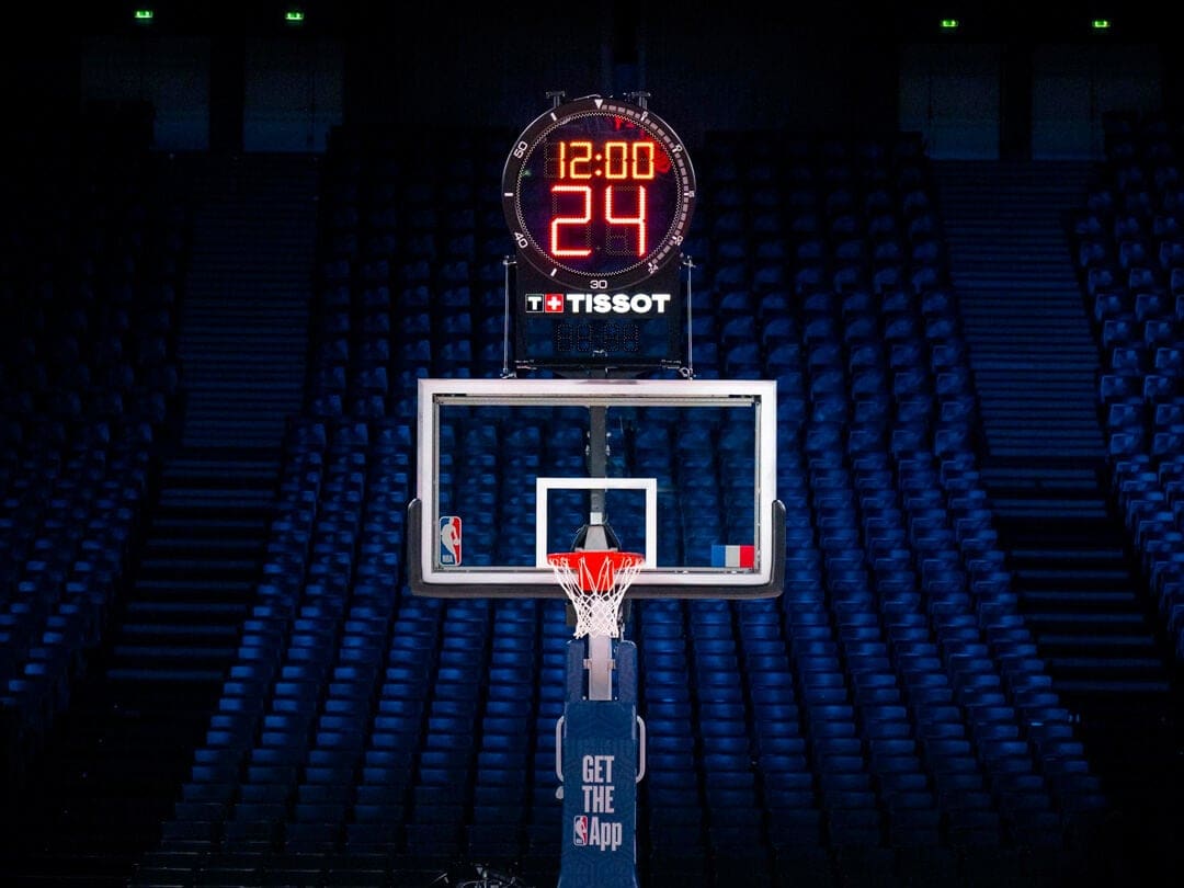 När sekunderna avgör – Klockor, basket och jakten på tid