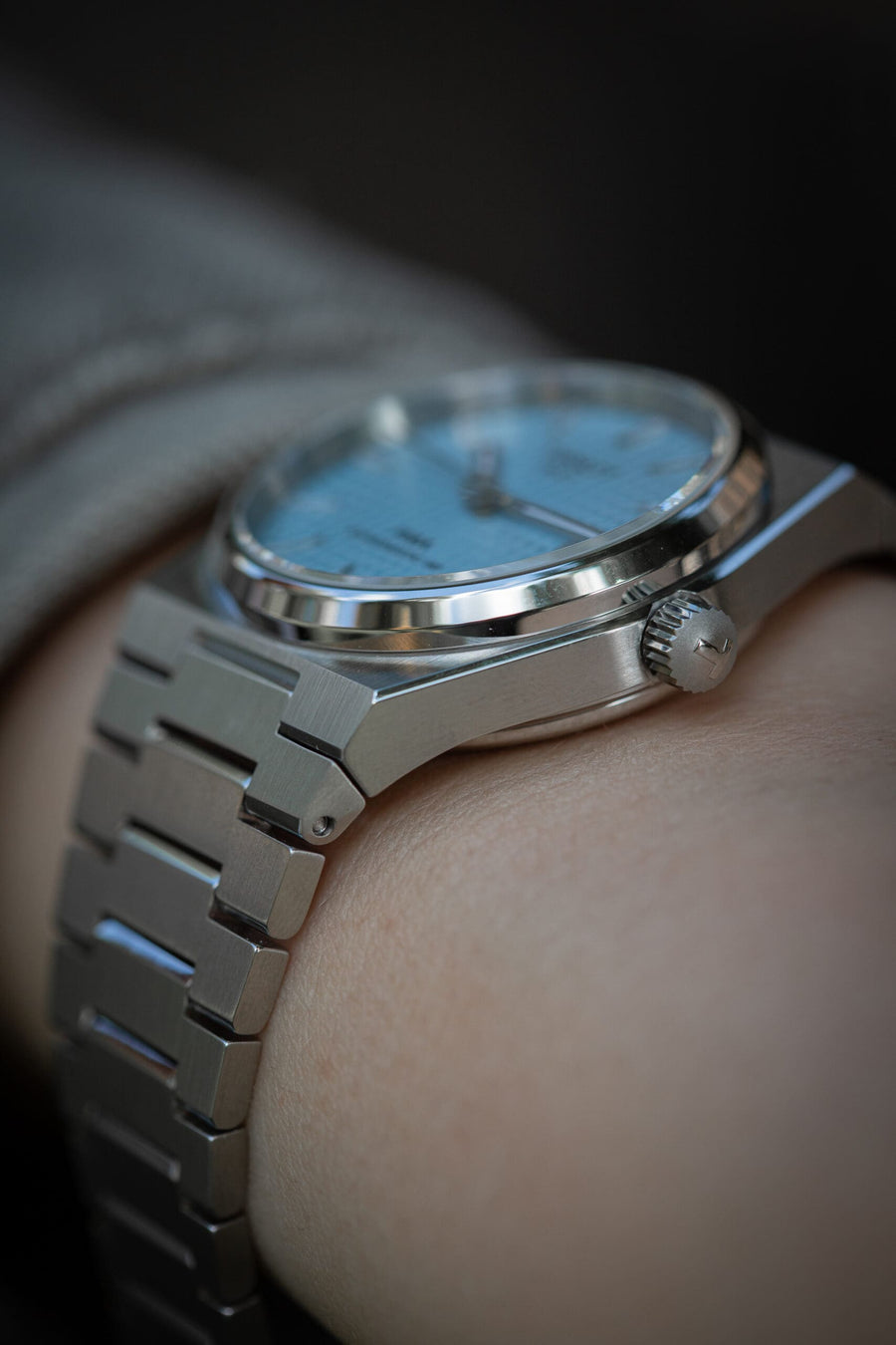 Hands-on + Video: Tissot PRX Powermatic 80 35mm