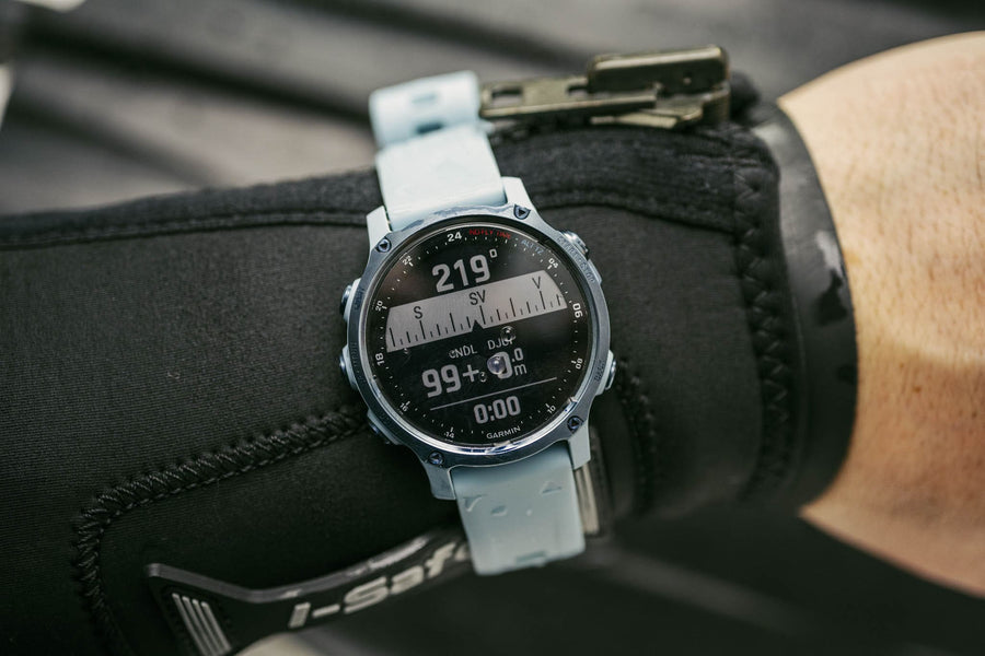 Duellen: Apple Watch Ultra vs Garmin Descent Mk2S – Giganternas kamp om äventyrslystna dataaddicts