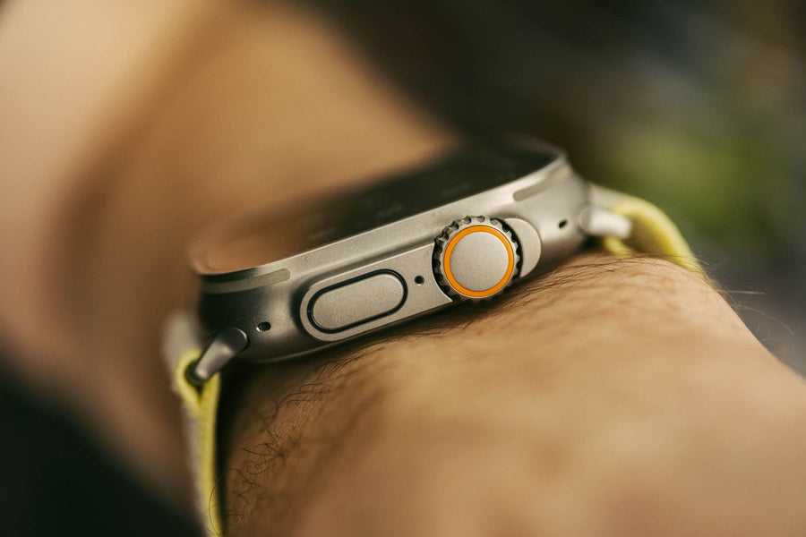 Duellen: Apple Watch Ultra vs Garmin Descent Mk2S – Giganternas kamp om äventyrslystna dataaddicts
