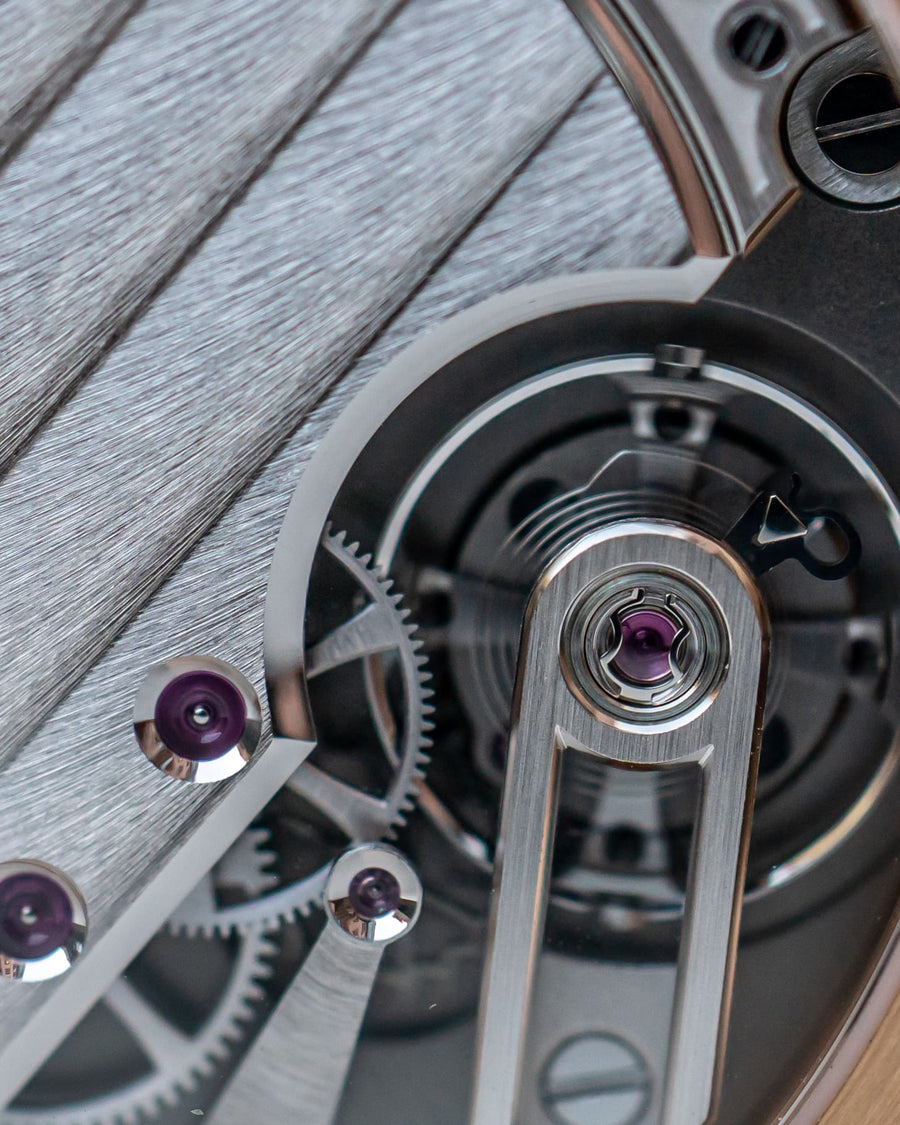 Hands-on: Armin Strom Tribute 1 Gold