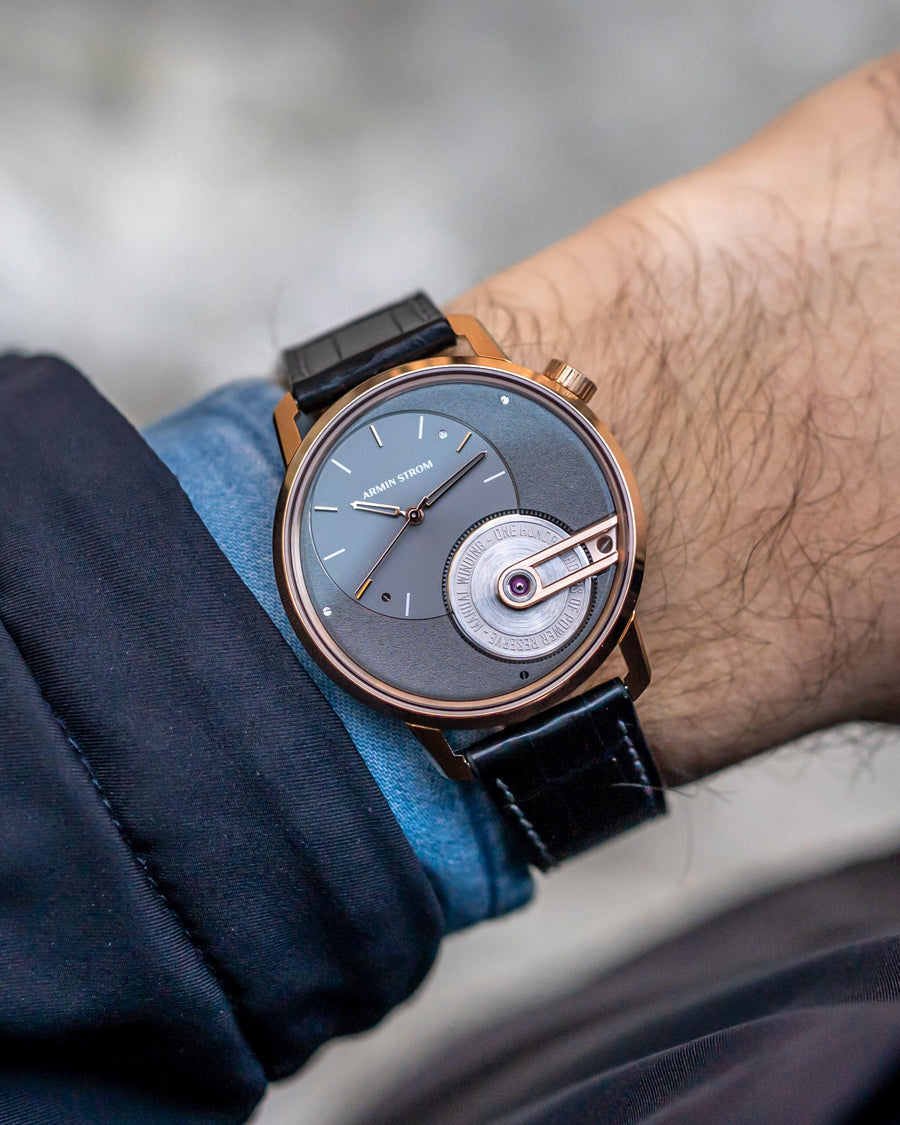 Hands-on: Armin Strom Tribute 1 Gold