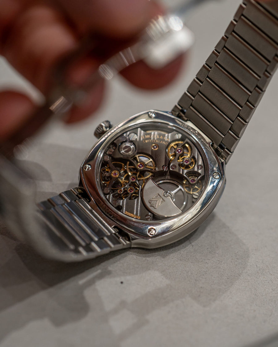 Streamliner Small Seconds Blue Enamel, Caliber HMC 500. Photo: Aleksandar Mladenovic / Eqotime