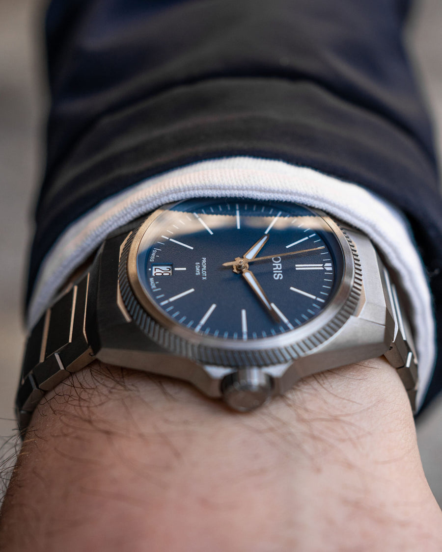 Hands-on: Oris ProPilot X Calibre. 400