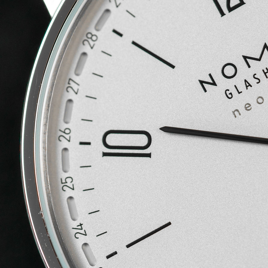 Hands-on: Nomos Tangente Neomatik 41 Update
