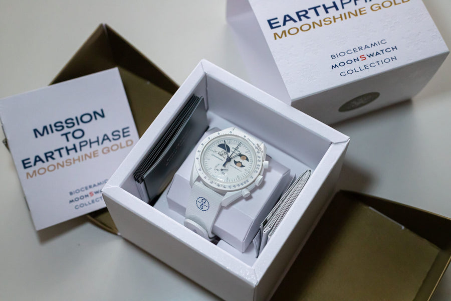 Hands-on: Swatch x Omega Mission to Earthphase Moonshine Gold Cold Moon  