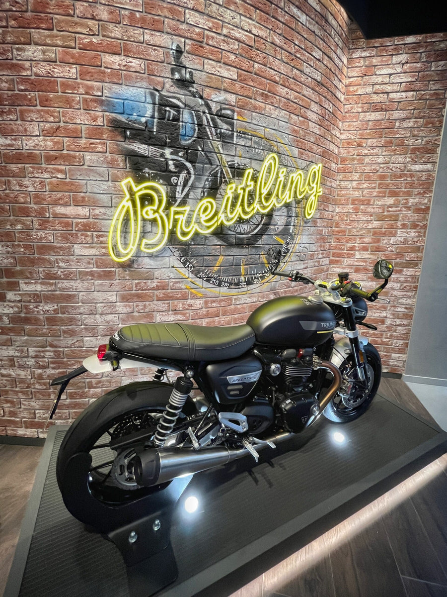 The shop: Breitling opens a shop in Sweden 