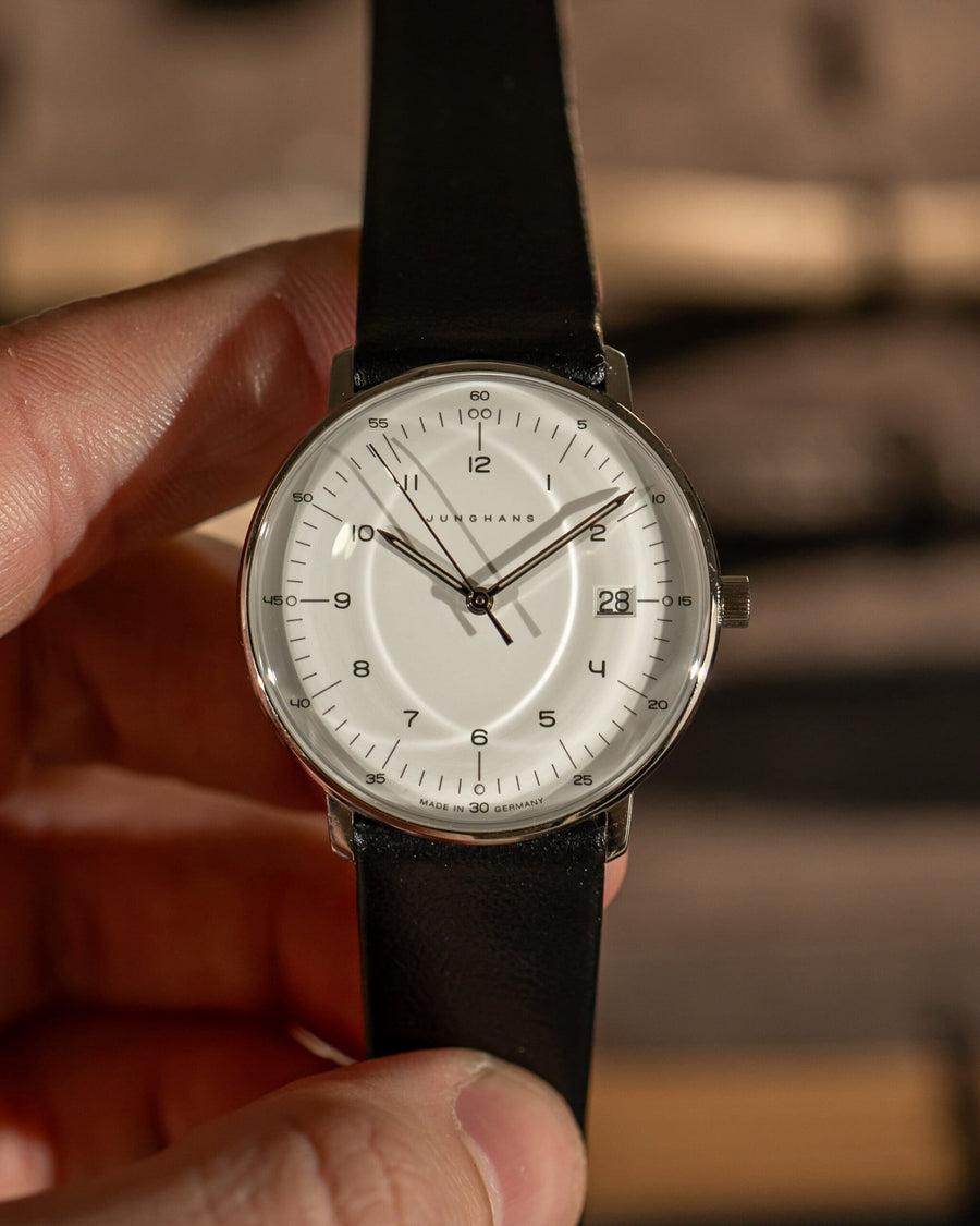 Hands-on: Junghans max bill