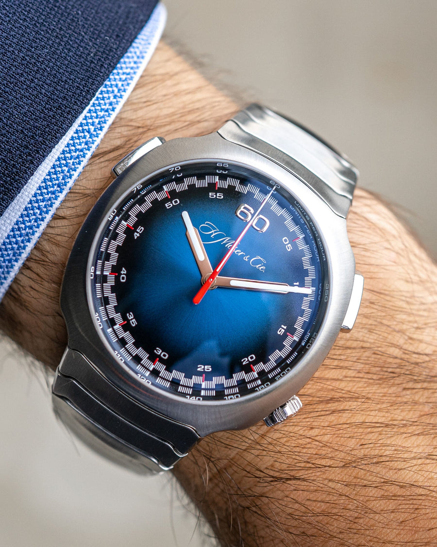Moser Streamliner Flyback Chronograph Funky Blue