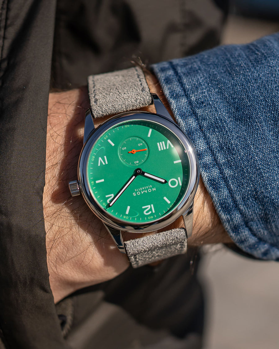 Hands-on + Video: NOMOS Club Campus i somriga färger