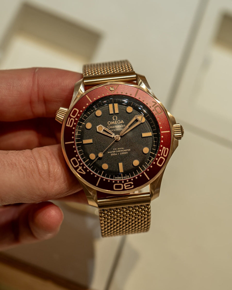 Hands-on: OMEGA Seamaster Diver 300M in Bronze Gold 