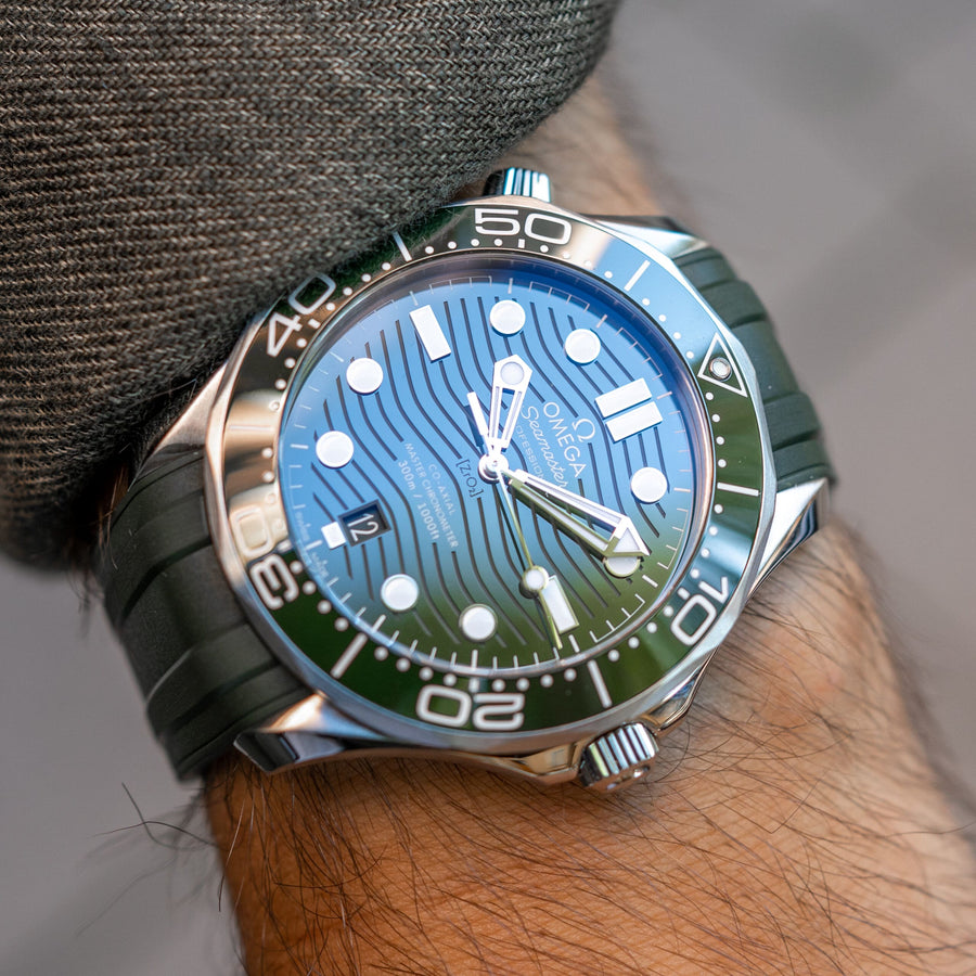 Omega Seamaster Diver 300m Green