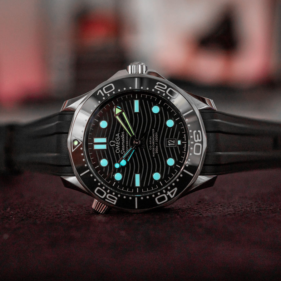 Hands-on + Video: Omega Seamaster Diver 300M in green 