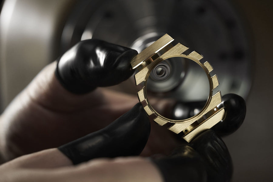 Piaget relaunches their legendary model Polo in gold 