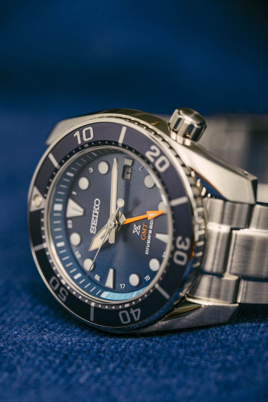 Hands-on: Seiko launches new solar-powered GMT movement in blue-green sumo style 
