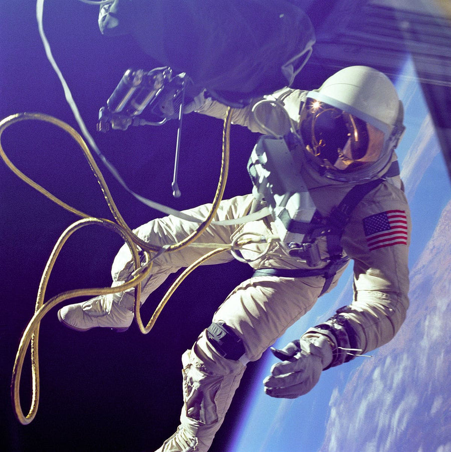 Speedmaster 105.003, Ed White, Gemini IV, 1965 (2 Speedys på vänster arm)