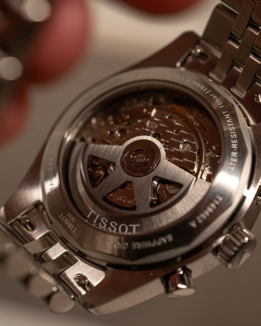 Hands-on: Tissot PR516 Chronograph Valjoux – Klassisk racingdesign i blått och vitt