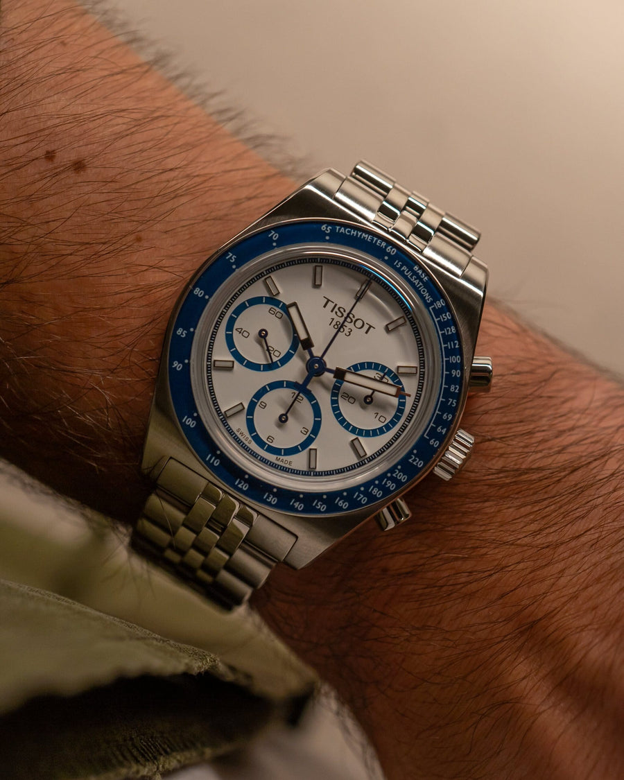 Hands-on: Tissot PR516 Chronograph Valjoux – Klassisk racingdesign i blått och vitt
