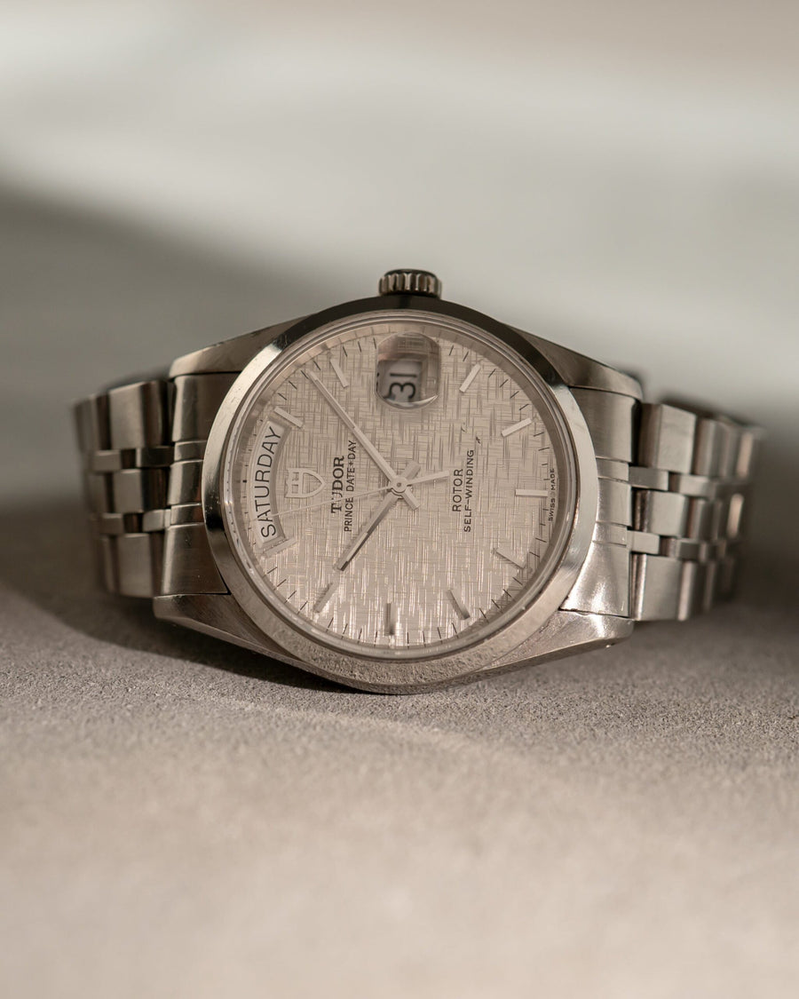 Tudor Prince Date-Day 76200, Linen Dial (ca. 2002). Photo: Stories of Time.