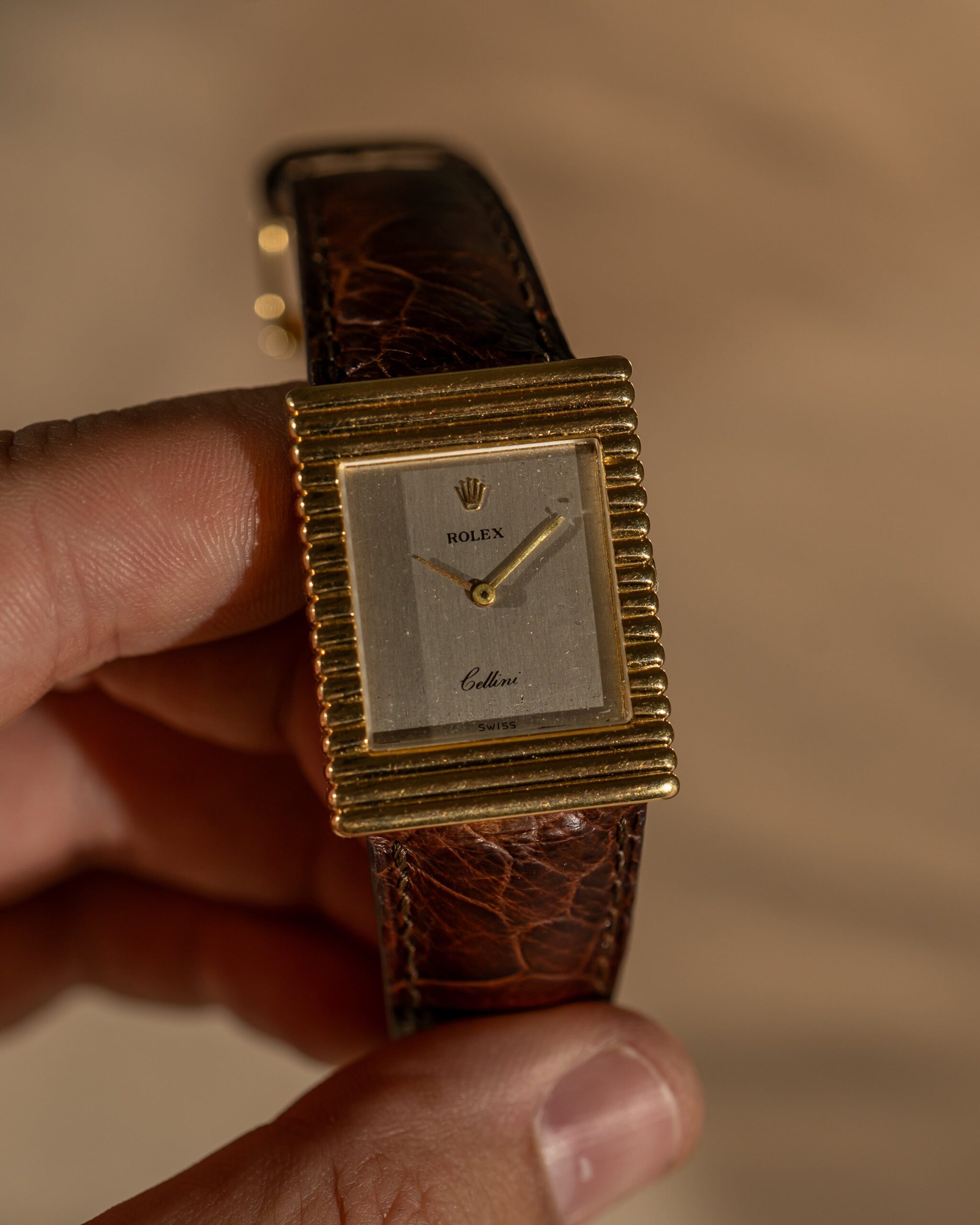 Rolex Cellini 4012 ribbed bezel 18k yellow-gold 