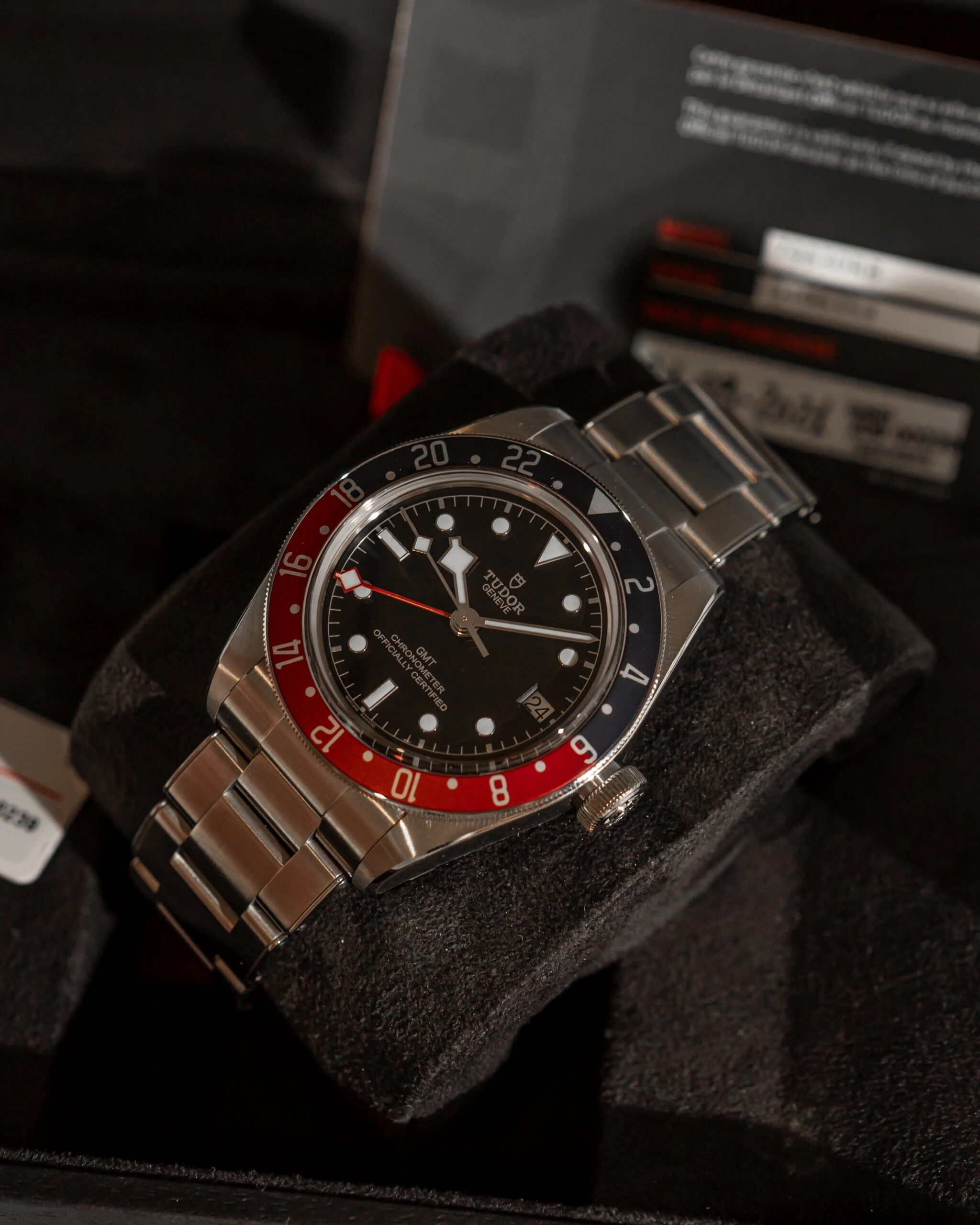 Tudor Black Bay GMT 79830rb. Foto Stories of Time
